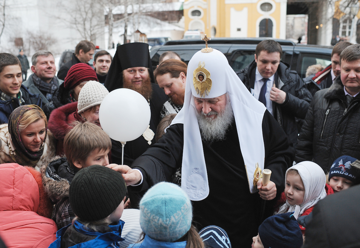 Proposte di legge del patriarca Kirill per le famiglie e i bambini